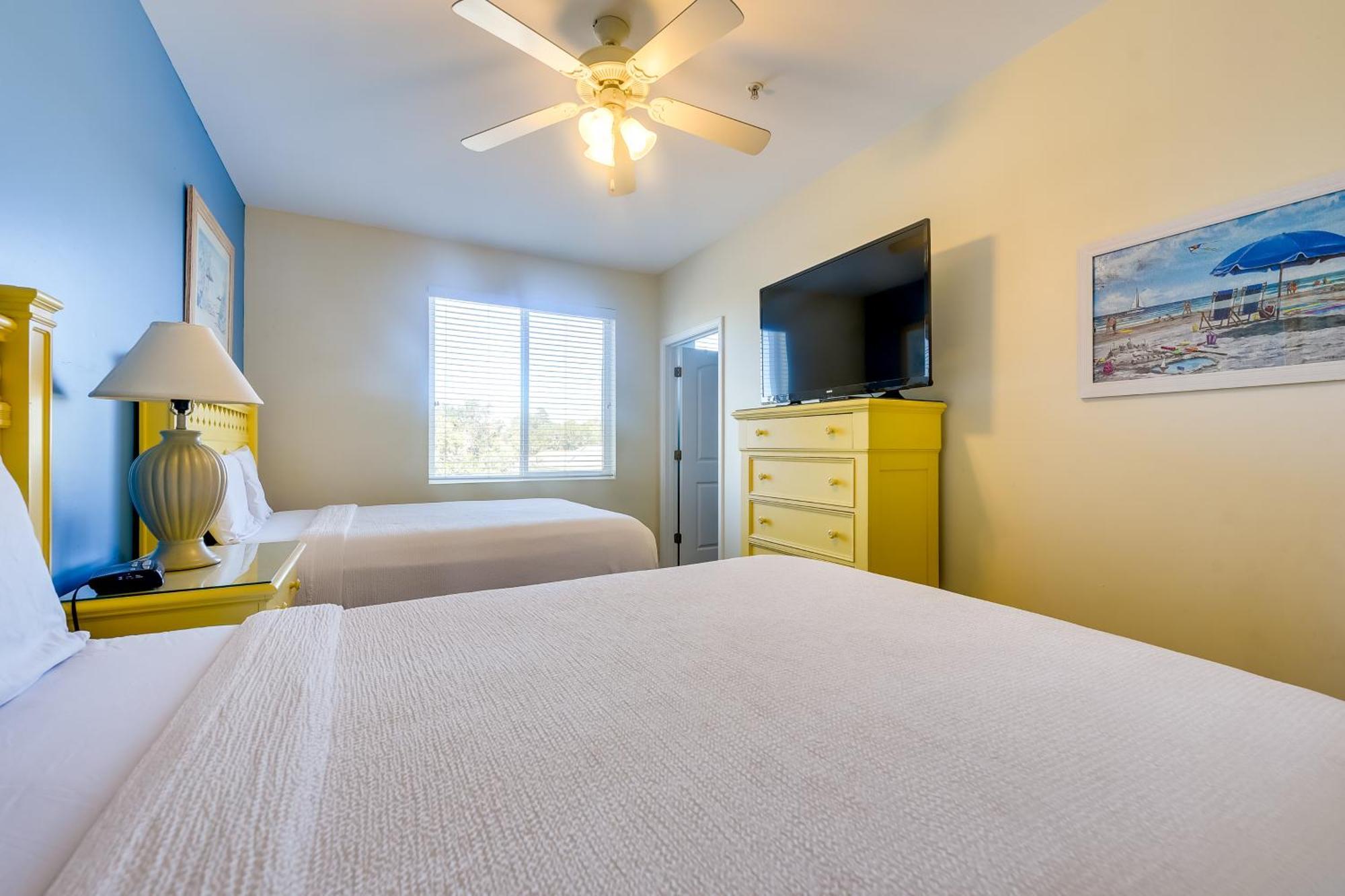 Roomy North Myrtle Beach Condo, Walk To Beach Екстериор снимка