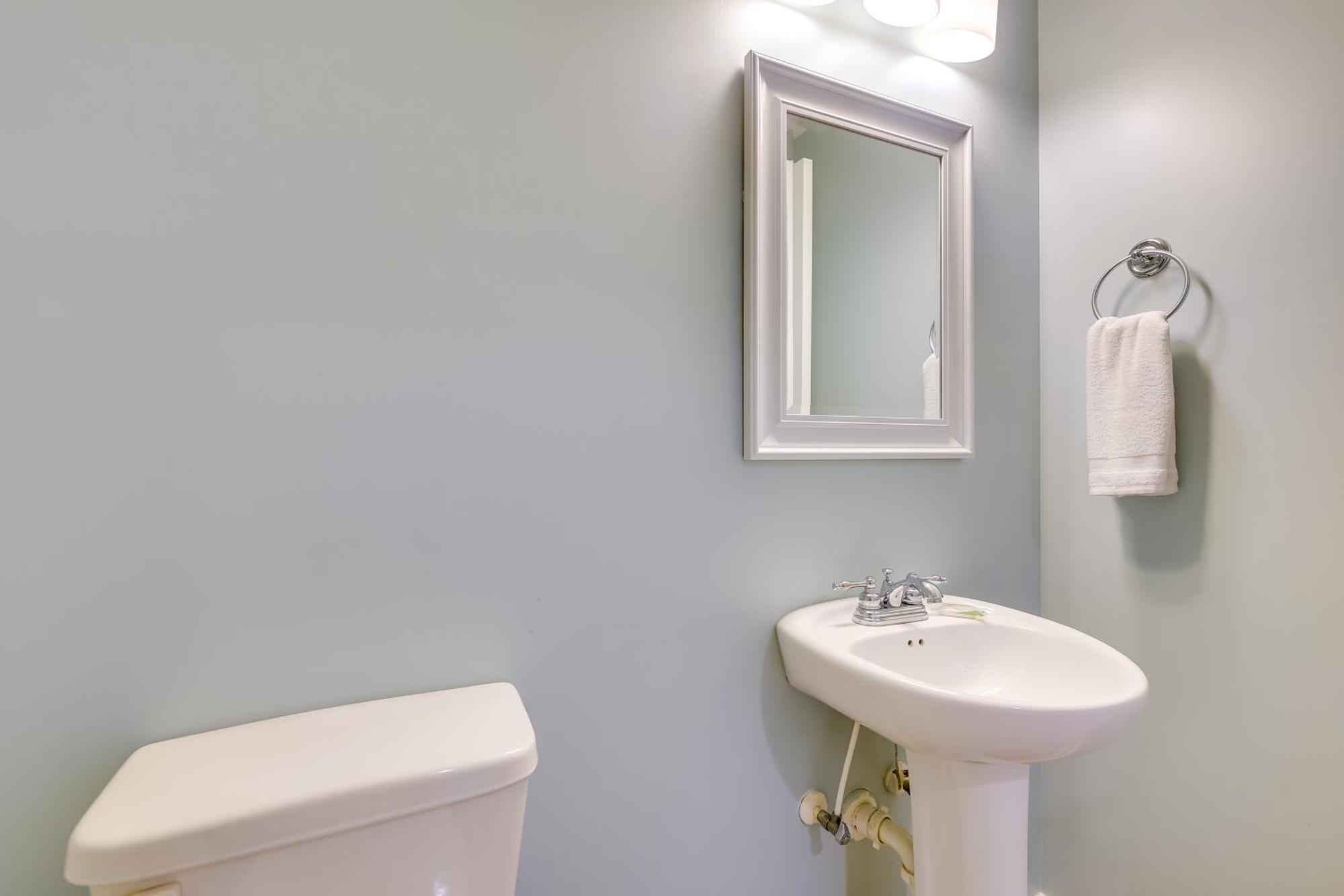Roomy North Myrtle Beach Condo, Walk To Beach Екстериор снимка